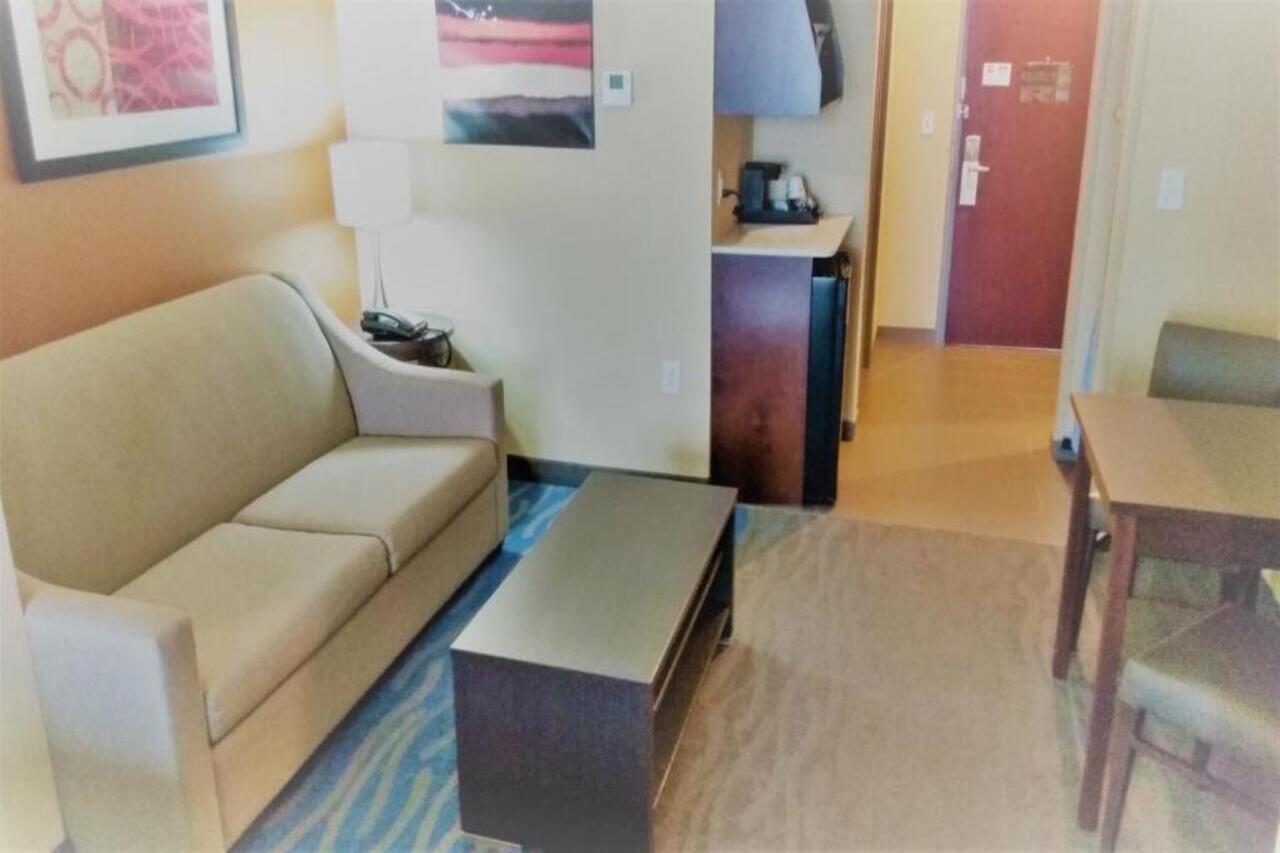 Best Western St. Louis Airport North Hotel & Suites Hazelwood Ngoại thất bức ảnh