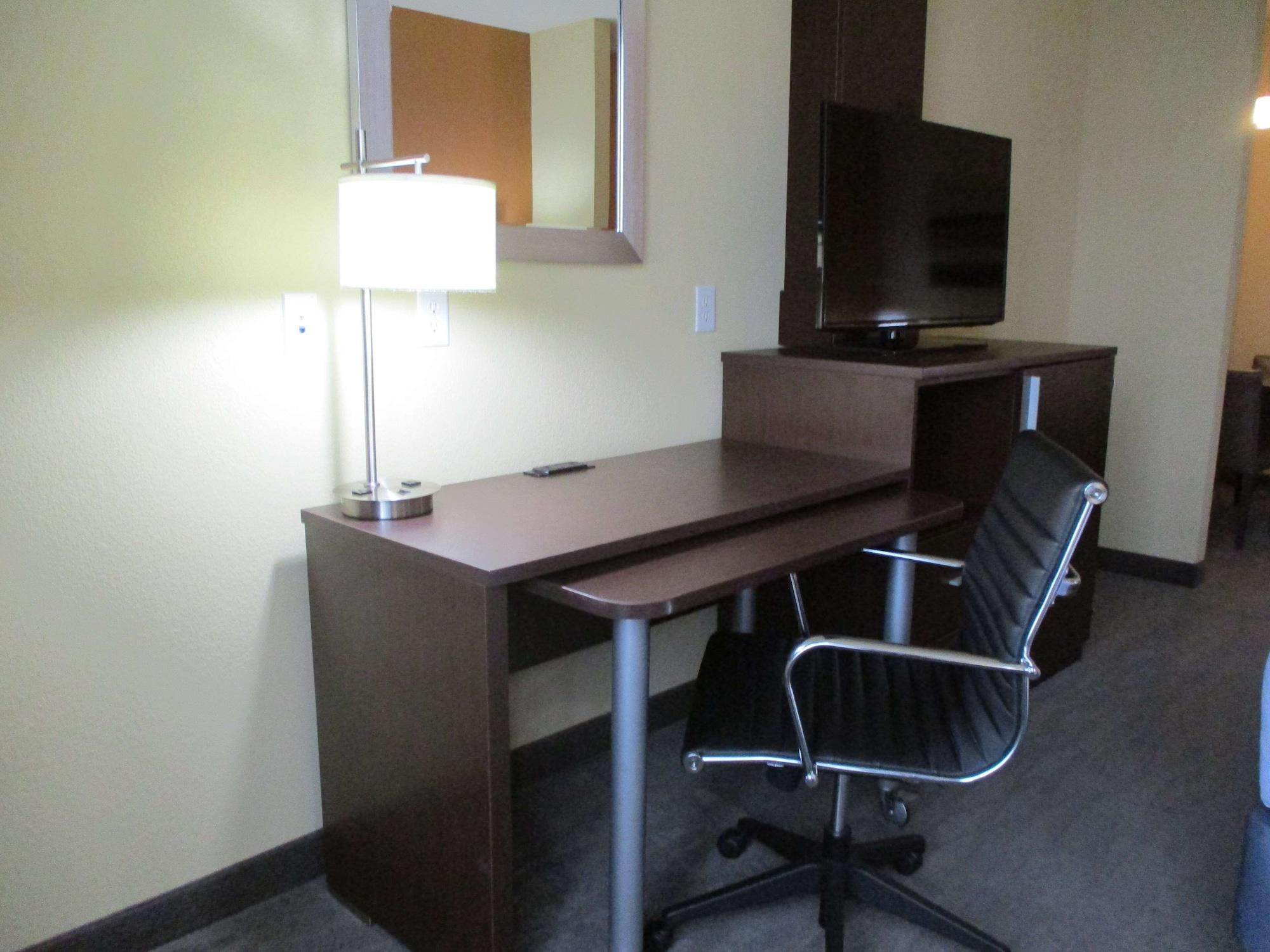 Best Western St. Louis Airport North Hotel & Suites Hazelwood Ngoại thất bức ảnh
