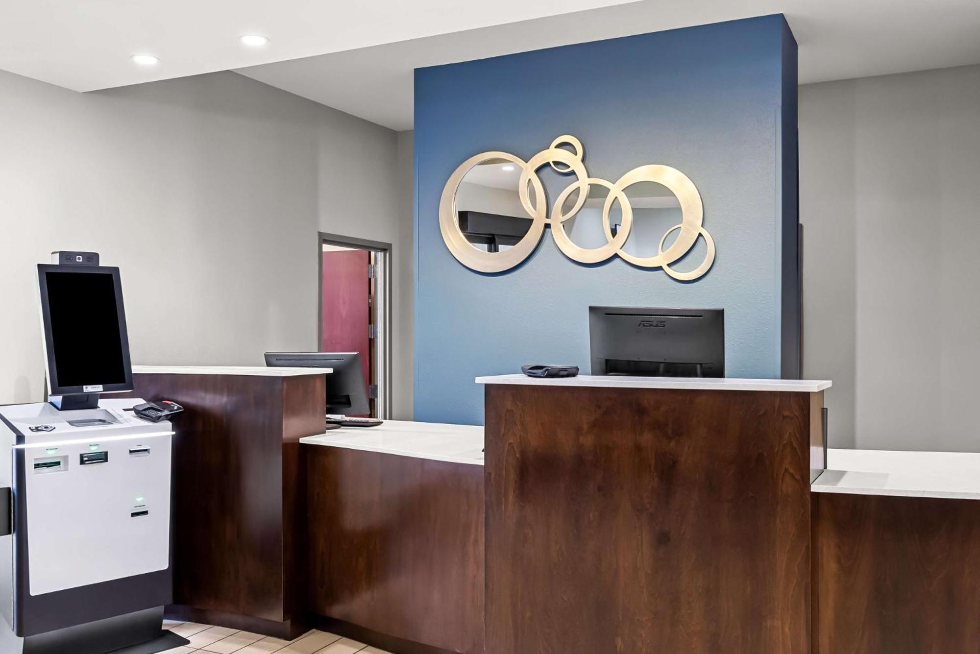 Best Western St. Louis Airport North Hotel & Suites Hazelwood Ngoại thất bức ảnh