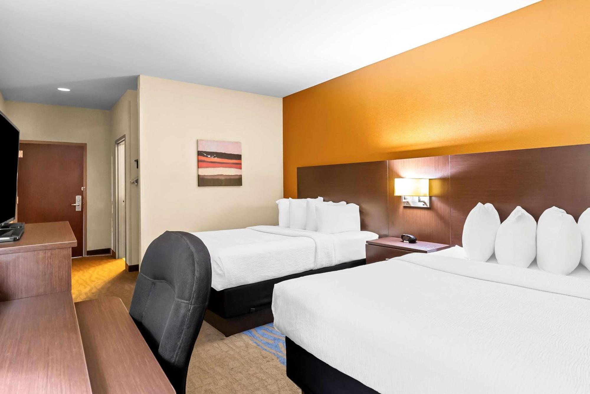 Best Western St. Louis Airport North Hotel & Suites Hazelwood Ngoại thất bức ảnh