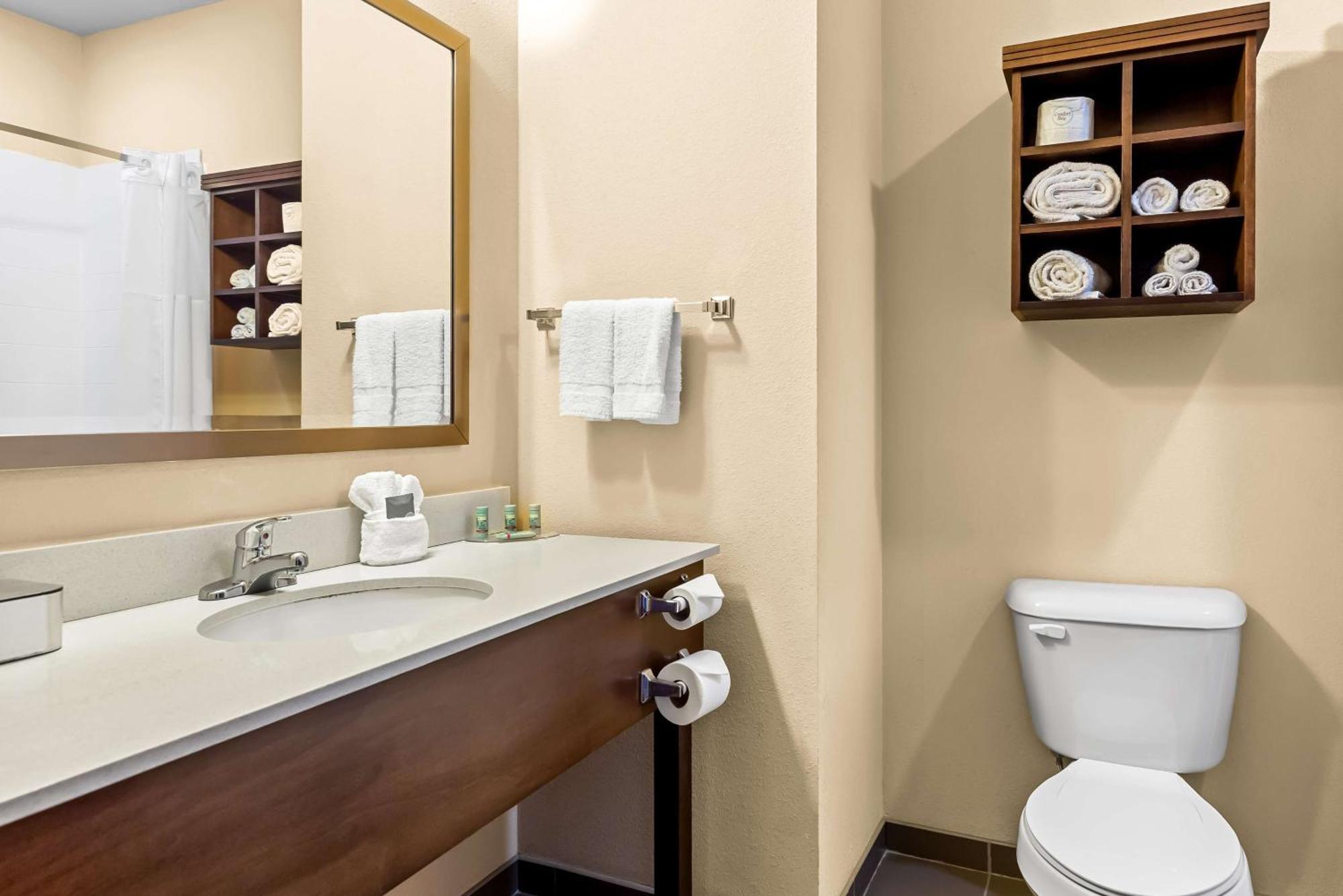 Best Western St. Louis Airport North Hotel & Suites Hazelwood Ngoại thất bức ảnh