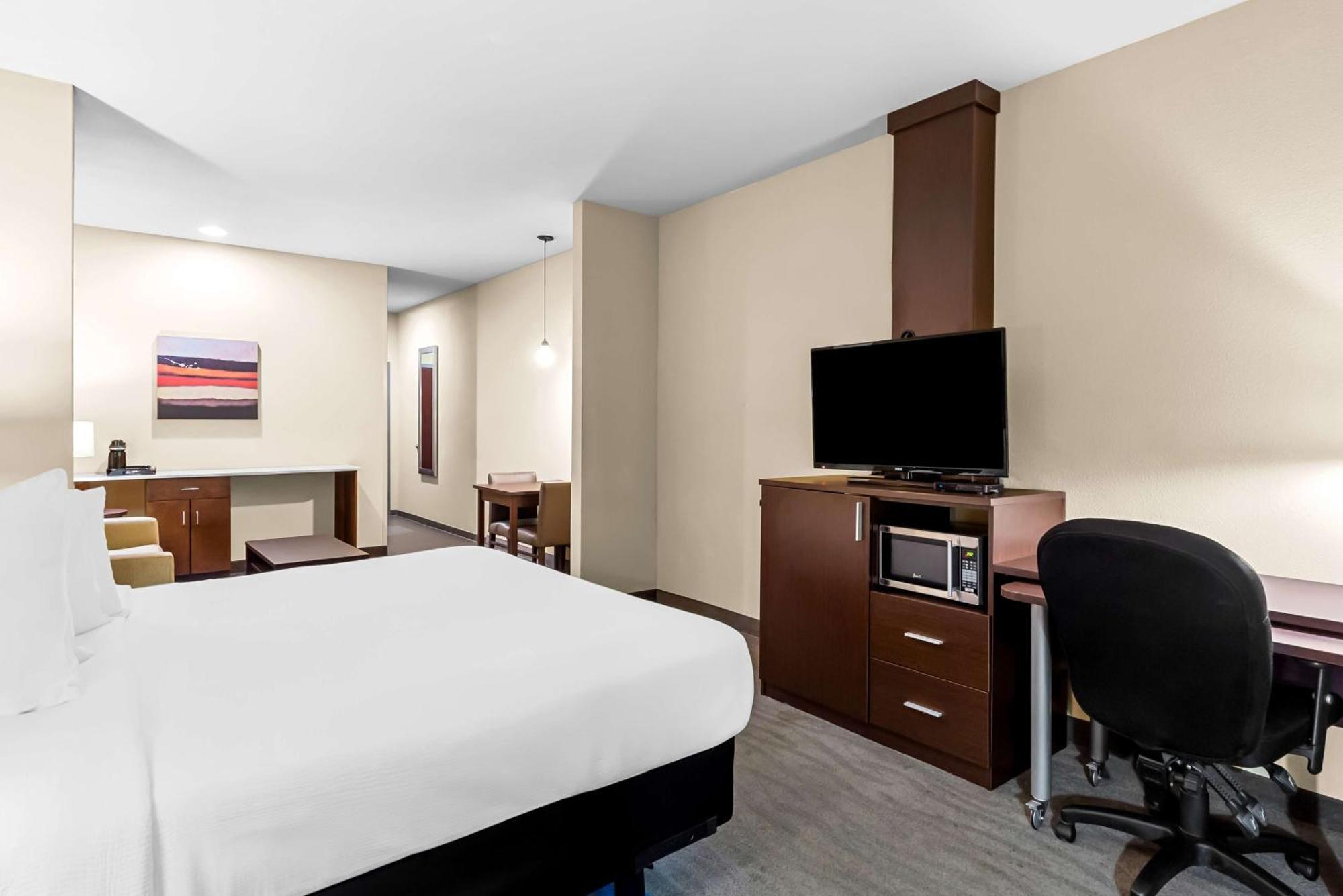 Best Western St. Louis Airport North Hotel & Suites Hazelwood Ngoại thất bức ảnh