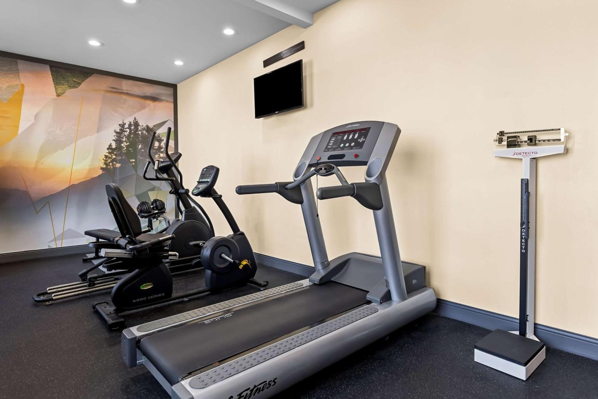 Best Western St. Louis Airport North Hotel & Suites Hazelwood Ngoại thất bức ảnh